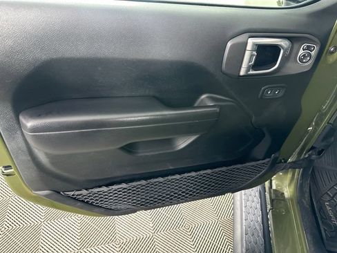 Used 2021 Jeep Wrangler Unlimited Sport AWD/4WD image 6