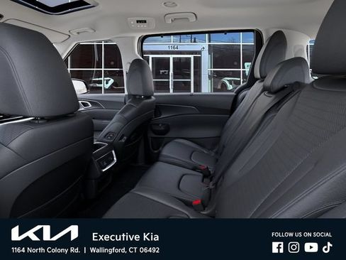 New 2026 Kia Carnival SX Prestige FWD image 18