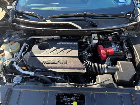 Used 2025 Nissan Rogue SV image 33