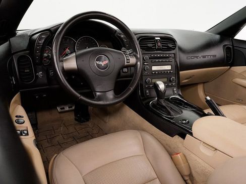 Used 2008 Chevrolet Corvette Convertible w/ Preferred Equipment Group image 9