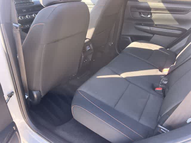 Certified 2025 Honda CR-V Sport image 33