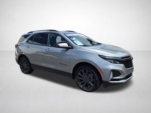 Used 2024 Chevrolet Equinox RS AWD/4WD image 4