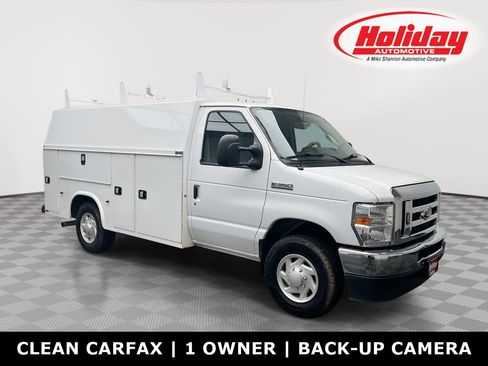 Used 2022 Ford E-350 and Econoline 350 Super Duty w/ Power Windows & Locks Group RWD image 1