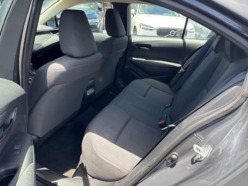 Used 2023 Toyota Corolla LE FWD image 10