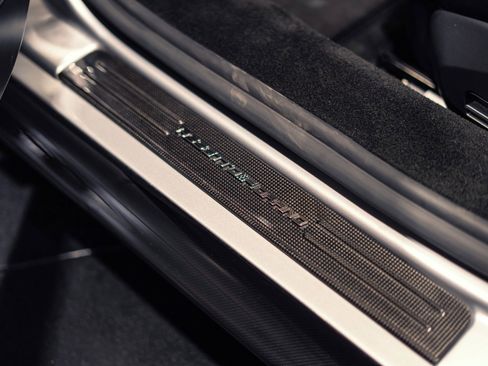 Used 2021 Ferrari SF90 Stradale image 14