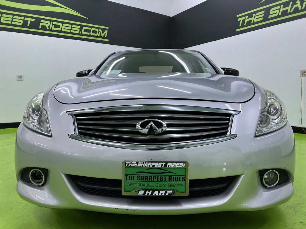 Used 2015 INFINITI Q40 AWD w/ Moonroof Package image 3