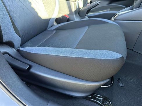 New 2025 Nissan Versa SV w/ Trunk Package image 9