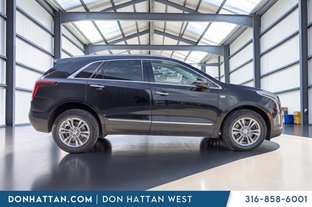 Used 2020 Cadillac XT5 Premium Luxury AWD/4WD image 29