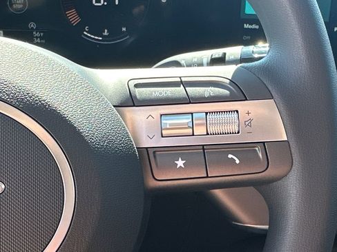 New 2026 Hyundai Kona SE image 25