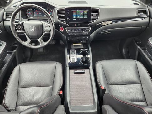 Certified 2022 Honda Pilot Black Edition image 25