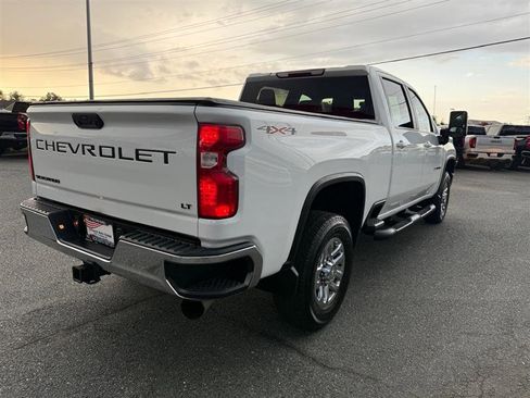 Used 2020 Chevrolet Silverado 2500 LT image 4