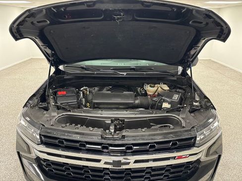 Used 2021 Chevrolet Suburban Z71 image 18