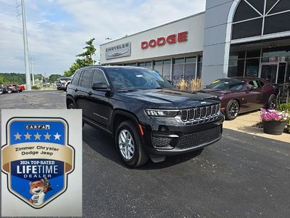 Certified 2025 Jeep Grand Cherokee Laredo X w/ Luxury Tech Group I
