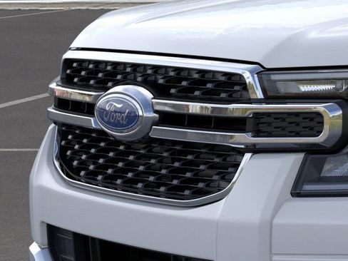 New 2025 Ford Ranger XLT w/ FX4 Off-Road Package AWD/4WD image 17