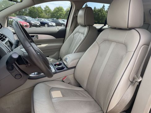 Used 2013 Lincoln MKX AWD image 12