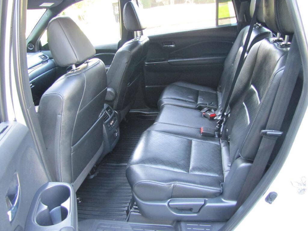 Used 2020 Honda Passport Touring image 18