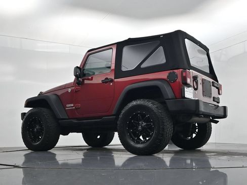 Used 2013 Jeep Wrangler Sport AWD/4WD image 32
