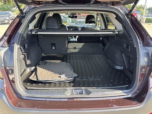 Certified 2024 Subaru Outback Limited AWD/4WD image 13
