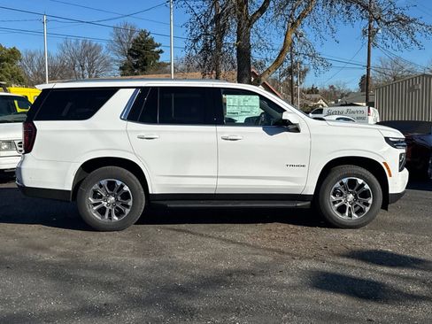 New 2026 Chevrolet Tahoe LS image 2