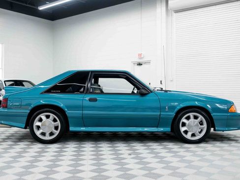 Used 1993 Ford Mustang Cobra RWD image 6