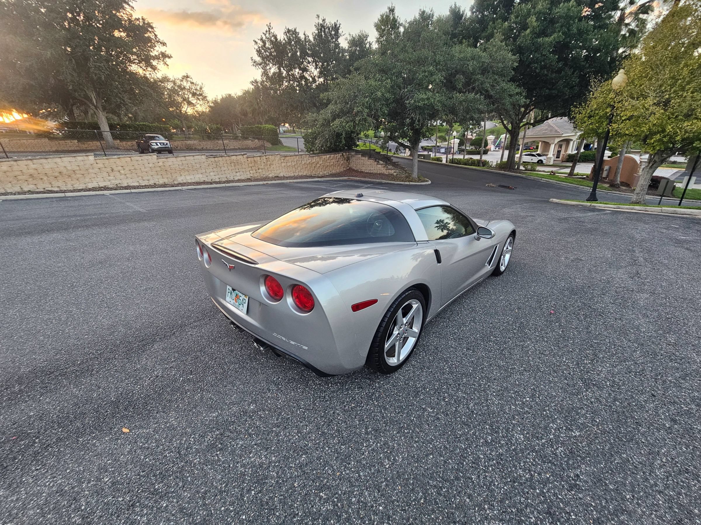 Used 2005 Chevrolet Corvette Coupe w/ Preferred Equipment Group RWD image 4