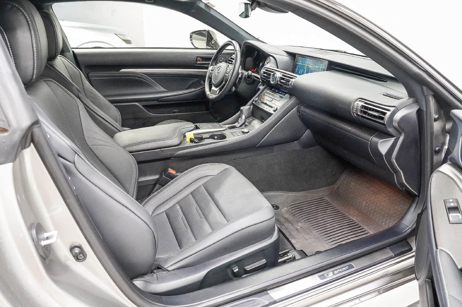 Used 2022 Lexus RC 300 F Sport w/ Navigation Package RWD image 16
