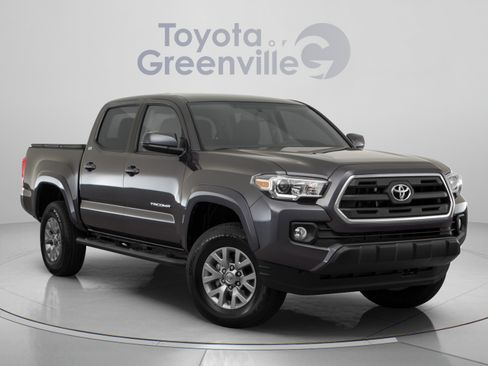 Used 2018 Toyota Tacoma SR5 RWD image 10