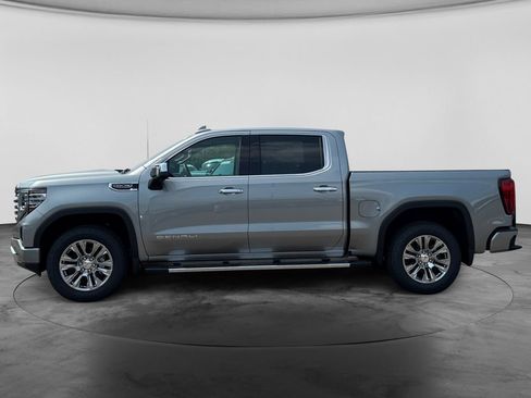 New 2026 GMC Sierra 1500 Denali w/ Technology Package AWD/4WD image 4