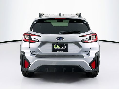 Used 2024 Subaru Crosstrek 2.0i Premium image 7