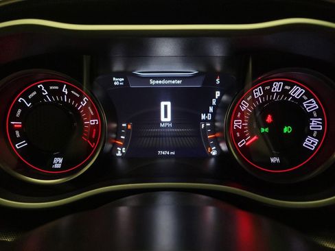 Used 2018 Dodge Challenger SXT Plus RWD image 23