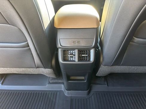 Certified 2025 Chevrolet Equinox ACTIV image 21