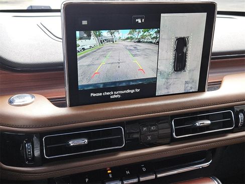 Certified 2022 Lincoln Aviator Grand Touring w/ Equipment Group 301A image 19