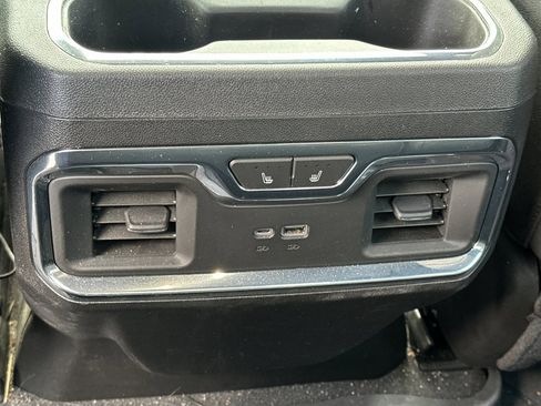 Used 2023 Chevrolet Silverado 1500 High Country w/ High Country Premium Package image 40