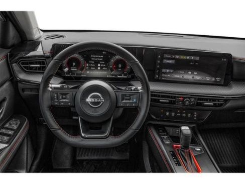 New 2026 Nissan Kicks SR FWD image 35