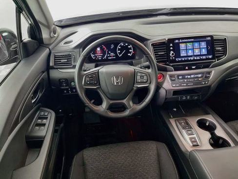 Used 2024 Honda Ridgeline Sport image 22