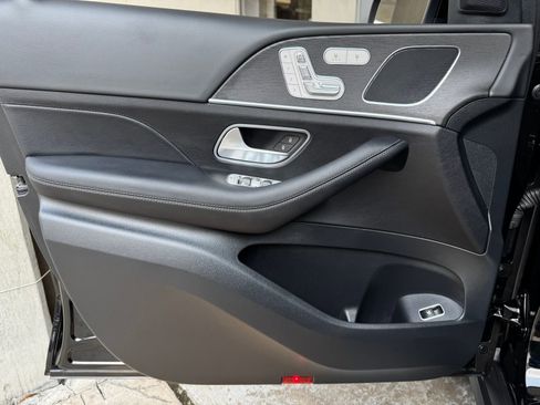 Certified 2025 Mercedes-Benz GLE 350 4MATIC image 17