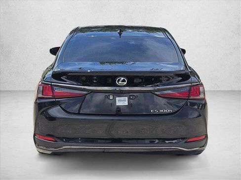 Used 2024 Lexus ES 300h F Sport w/ Accessory Package (Z2) FWD image 6