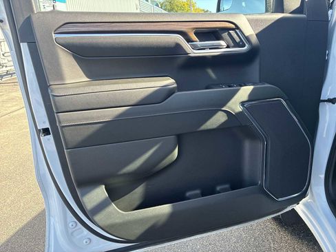 Certified 2024 Chevrolet Silverado 1500 LT image 22