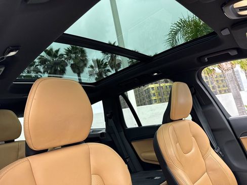 Certified 2023 Volvo XC90 B6 Ultimate image 17