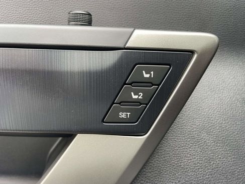 New 2026 Toyota Tundra Platinum AWD/4WD image 31