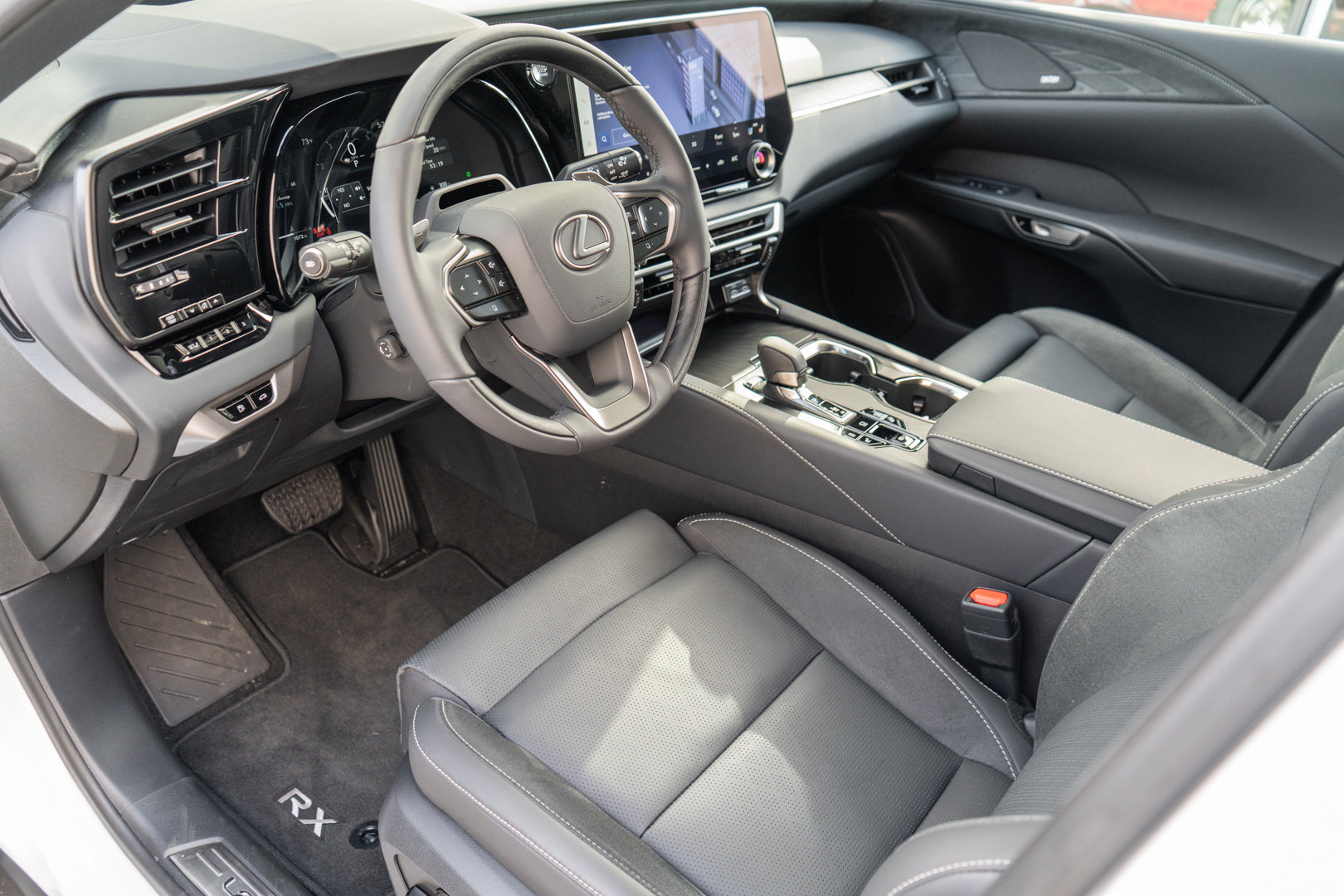Used 2026 Lexus RX 350 AWD w/ Convenience Package image 8