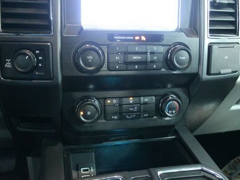 Used 2019 Ford F150 XLT w/ Equipment Group 301A Mid AWD/4WD image 19