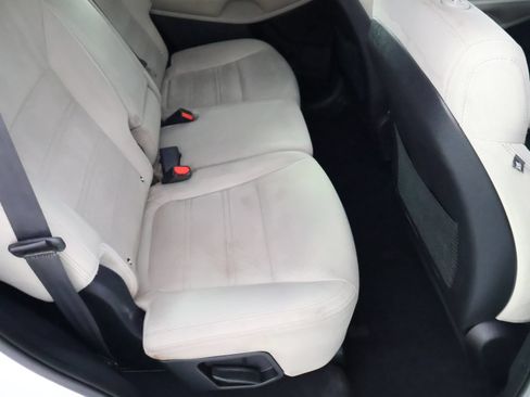 Used 2017 Kia Sorento AWD w/ LX Convenience Package image 43