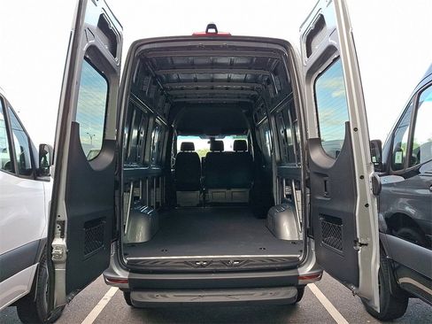 New 2025 Mercedes-Benz Sprinter 2500 image 19