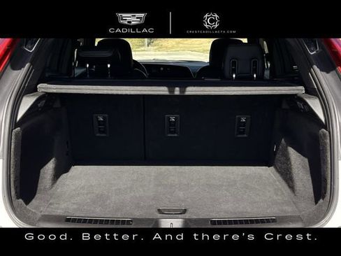Used 2024 Cadillac XT4 Premium Luxury image 33