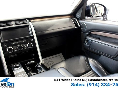 Used 2020 Land Rover Discovery HSE Luxury AWD/4WD image 32