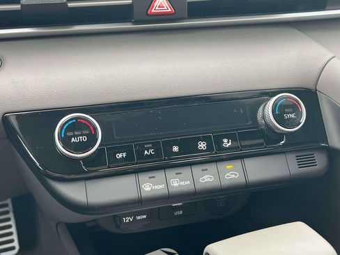 New 2026 Hyundai Elantra Sport FWD image 16