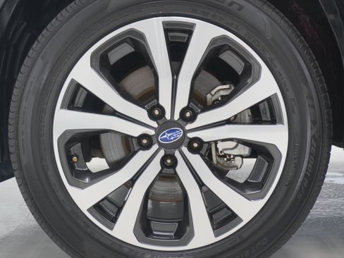Used 2019 Subaru Forester Limited w/ Popular Package #3 AWD/4WD image 29