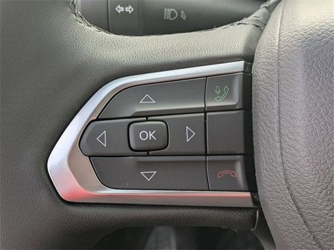 New 2026 Jeep Compass Latitude image 17