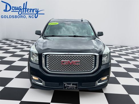 Used 2016 GMC Yukon XL Denali w/ Open Road Package image 8